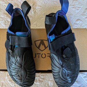 Brand New In Box Butora Narsha Climbing Shoes sz 9.0 Tight Fit